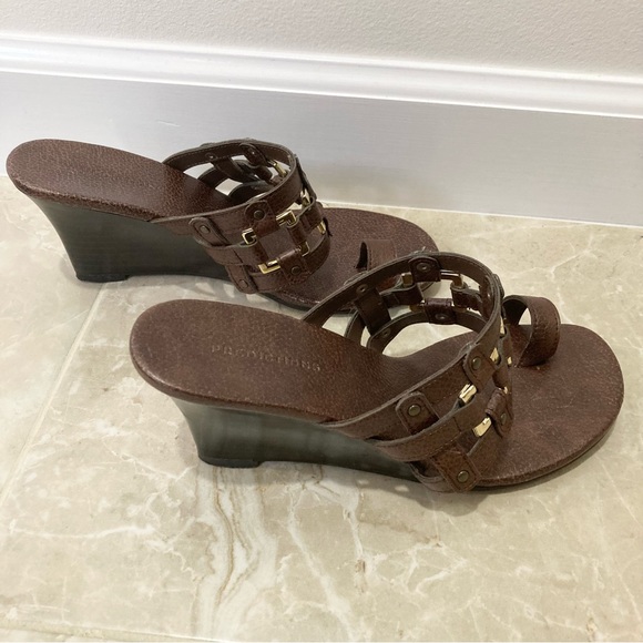 Predictions Brown Wedge Sandals, 6W, Gold Hardware - Picture 3 of 5